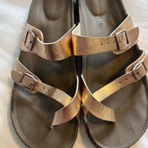 Steve Madden Rose Gold Sandals Size 10